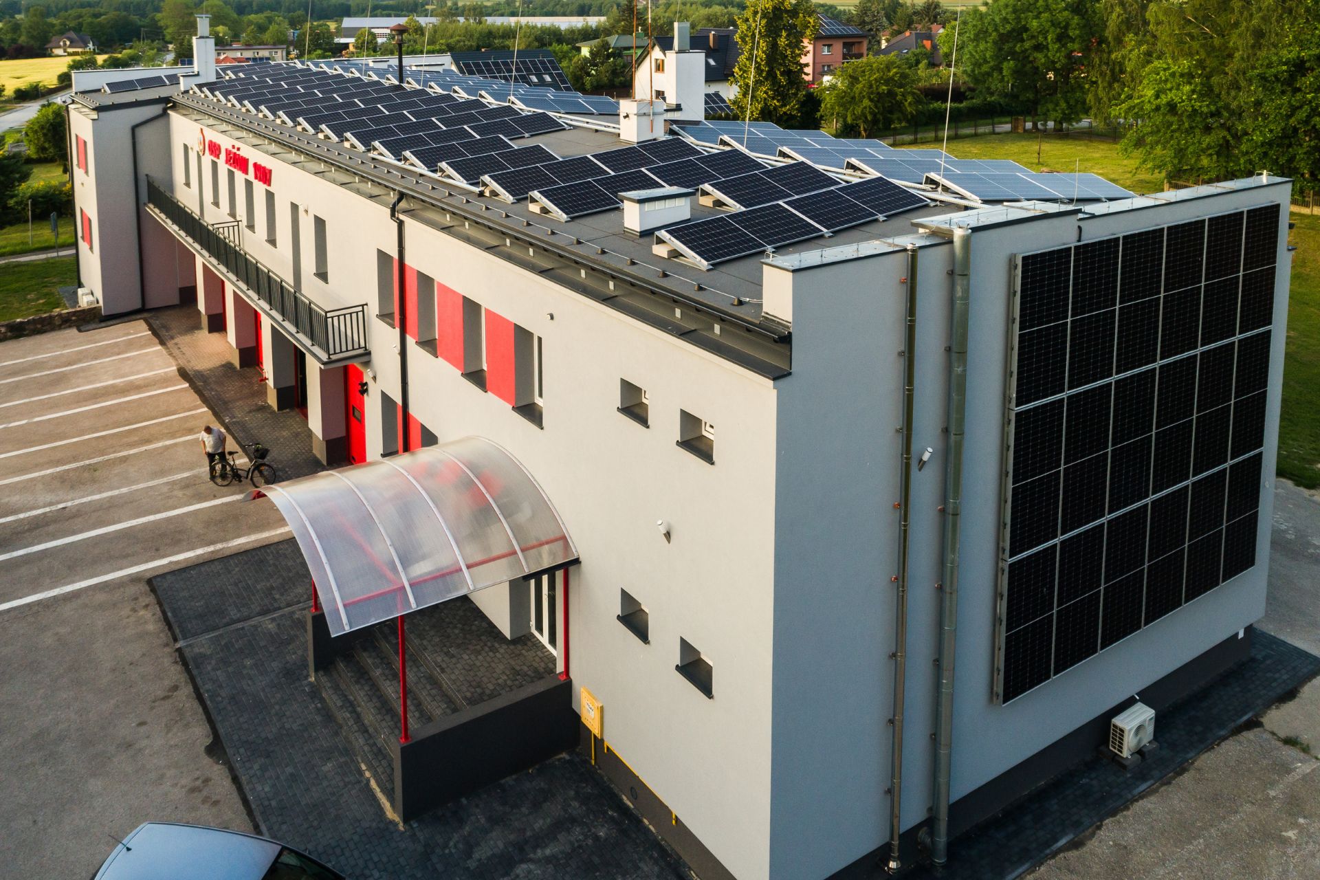 Instalacja fotowoltaiki – 49,5 kWp – 90 modułów - Jeżów